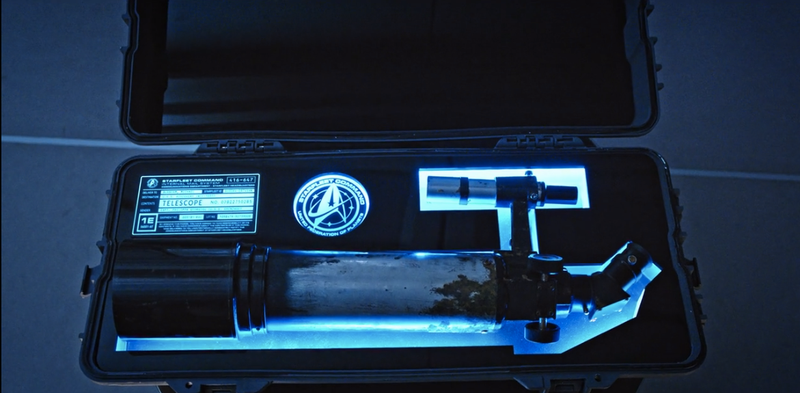 I know it’s a telescope because it’s been helpfully labeled by Starfleet